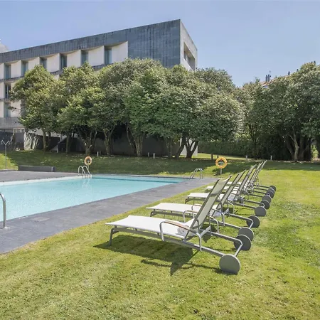 Ξενοδοχείο Nh Collection 5*