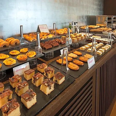 Nh Collection Hotell 5*