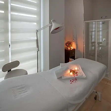 Hotell Nh Collection 5*