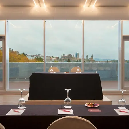 Отель Nh Collection 5*