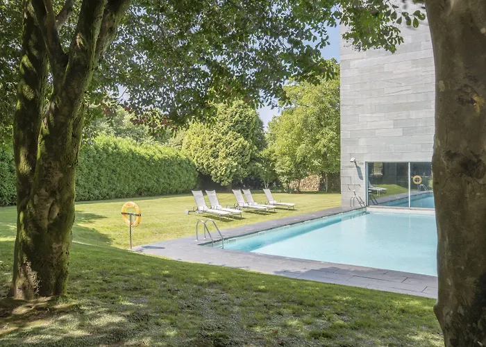 Nh Collection Hotel 5*