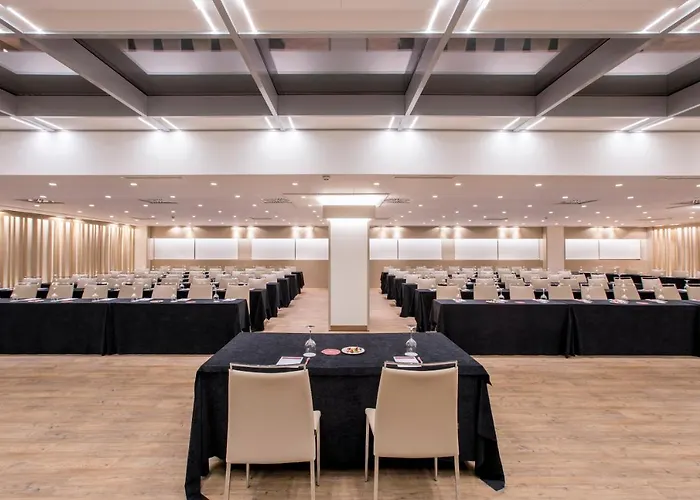 Nh Collection Hotel